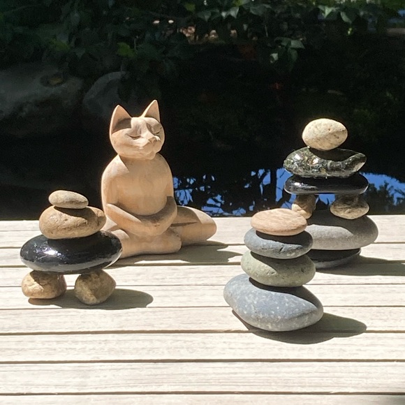 Balanced Stones Hand Crafted Rock Art Natural Earth Tones Garden New - Picture 10 of 13